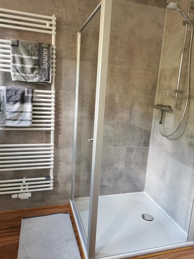 Holiday home In Waldrandlage In Nationalpark / Eifel Schleiden
