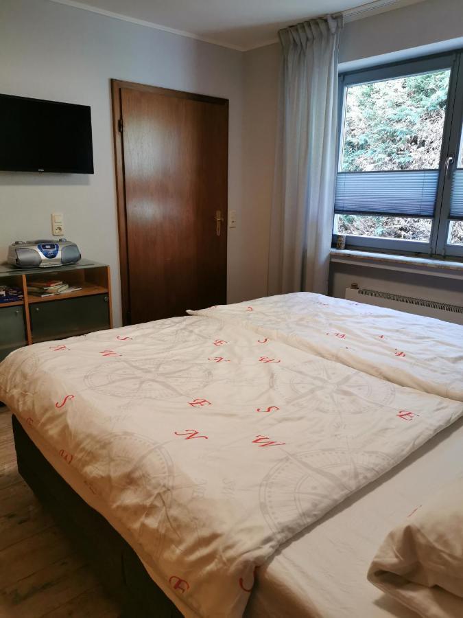 Holiday home In Waldrandlage In Nationalpark / Eifel Schleiden